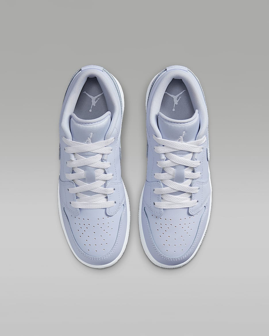 Air Jordan 1 Low Older Kids Shoes